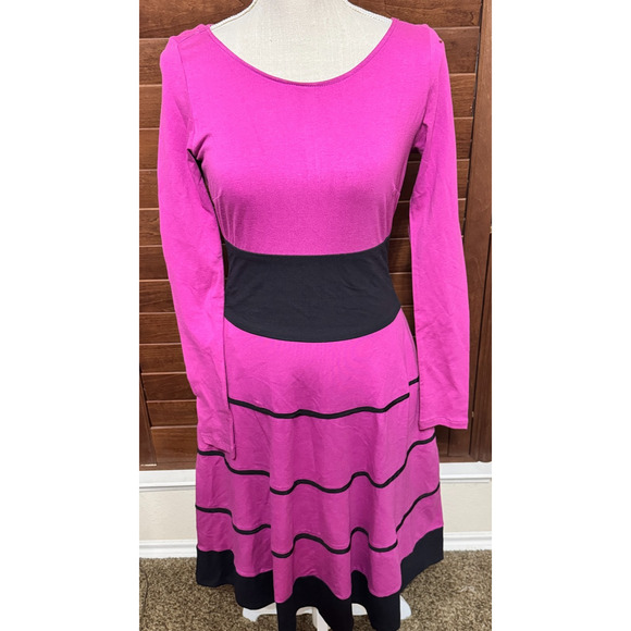 eShakti Fit n Flare Bright Pink Dress Size 0 XS black stripes long sleeve - Picture 1 of 8